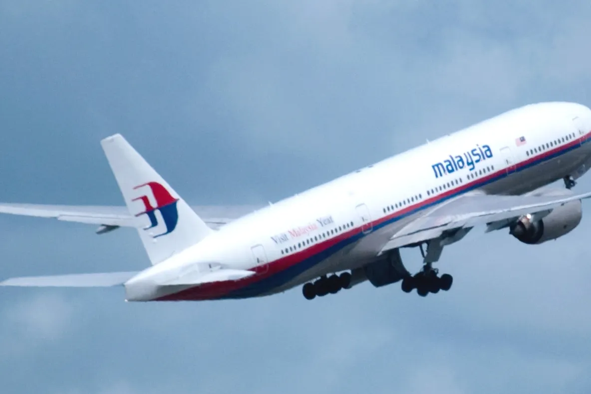 AVIONUL DISPĂRUT. Descoperirea de ultimă oră făcută de un satelit japonez
