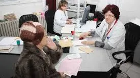 Preşedintele SNMF: O treime din timpul medicului de familie este răpit de probleme administrative