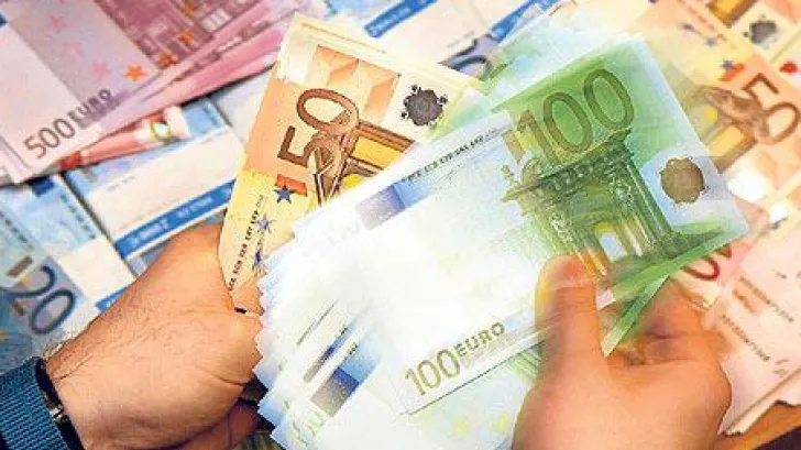 Modificările la Legea ASF vor fi finalizate până în 30 aprilie, pe salarizare şi pieţe
