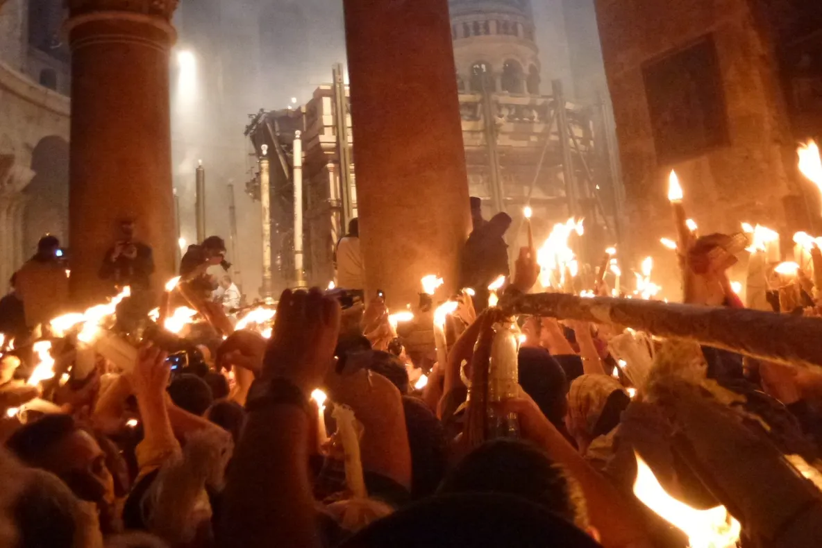 PAȘTE 2014. De ce e bine să te înnoiești de PAȘTE? Obiceiuri și tradiții de PAȘTE 