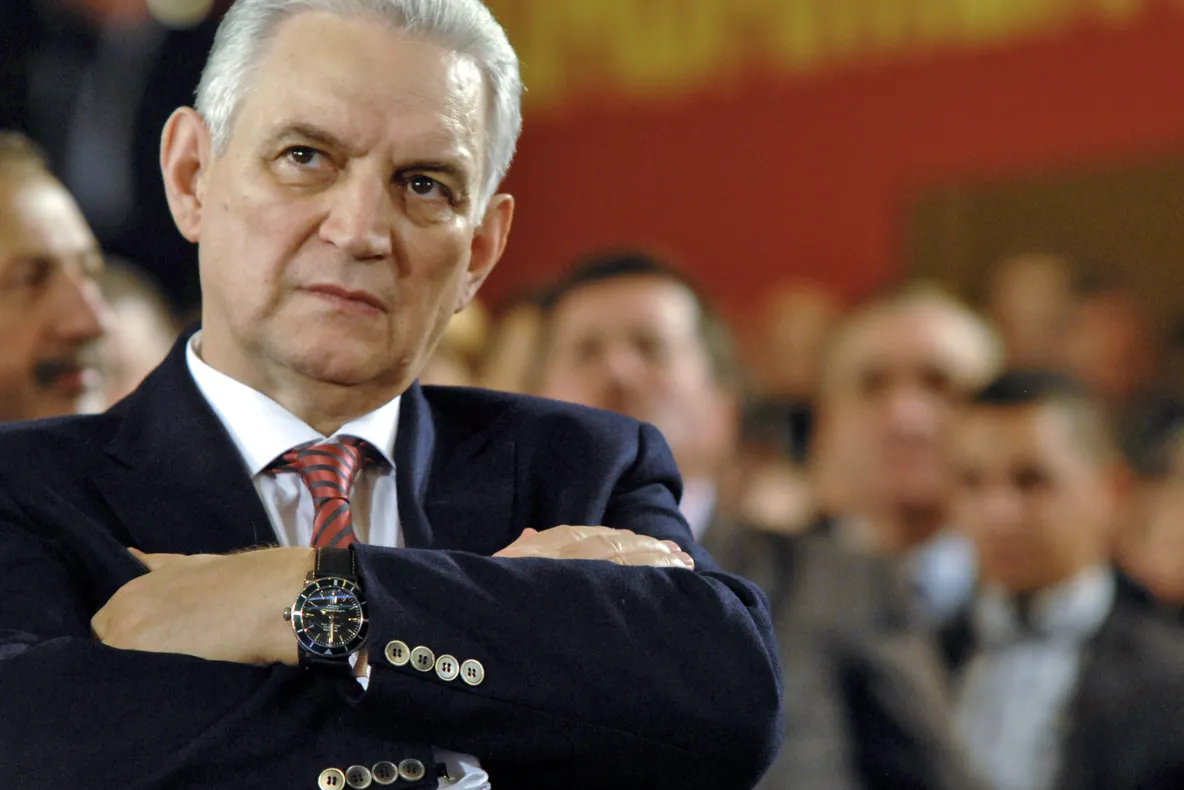 Ilie Sârbu: Băsescu tremură dimineaţa, îl reanimă consilierii cu diverse tării