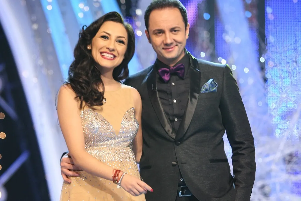 Cel mai bogat cuplu din showbiz-ul românesc. Cât câștigă Andra si Maruță împreună?   