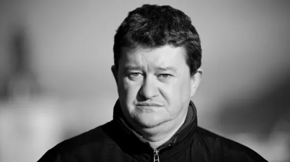 TRAGEDIE în lumea culturală. Scriitorul și profesorul Andrei Bodiu a murit