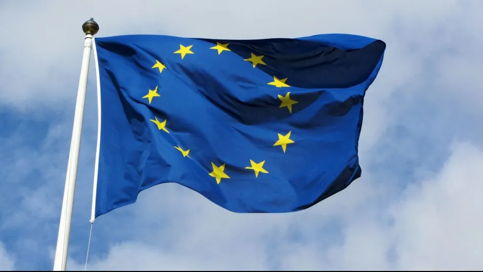 Vicepreşedintele UMP vrea ca UE să fie formată din şase membri şi Franţa să iasă din Schengen