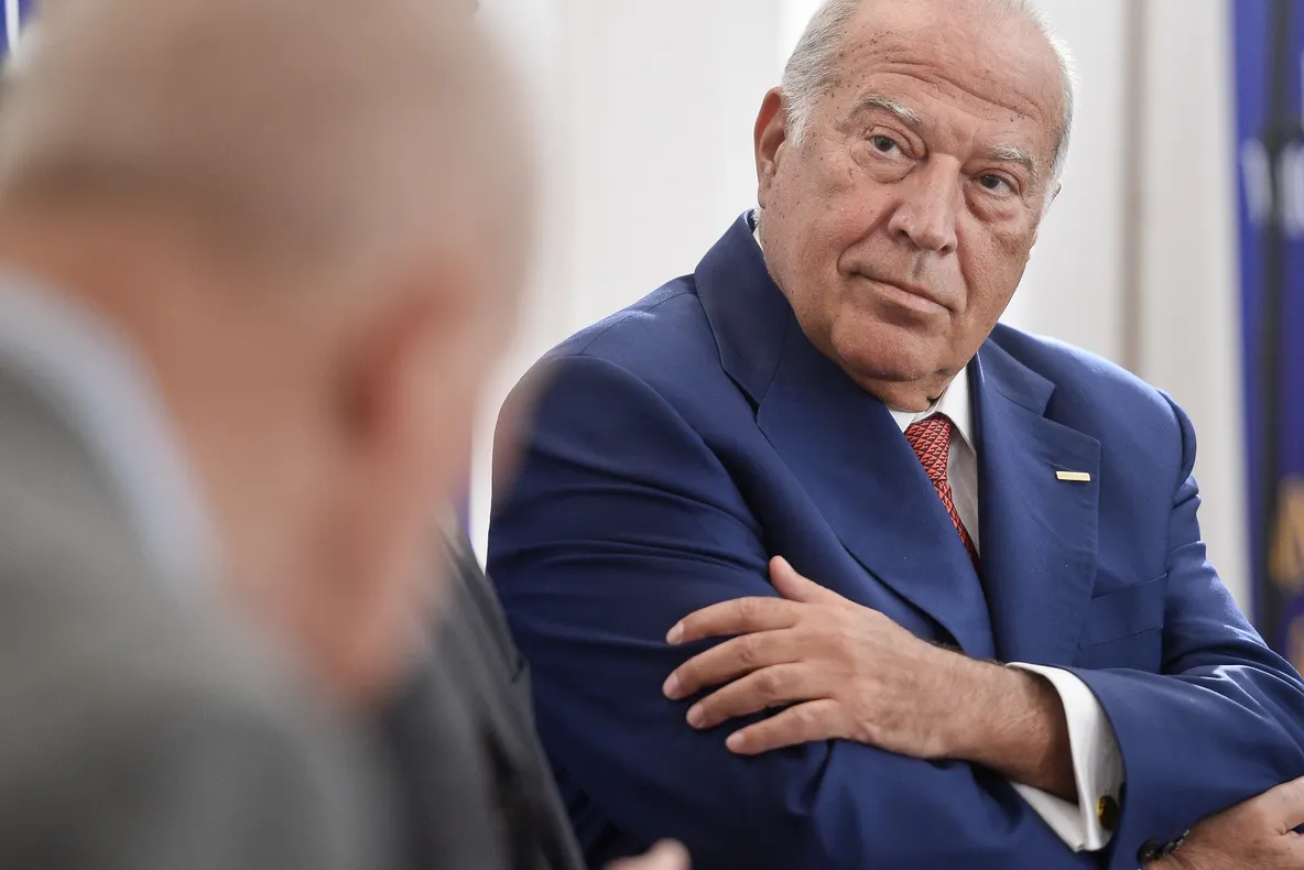 Voiculescu: Sper din tot sufletul ca Băsescu să se întâlnească cu revolta românilor