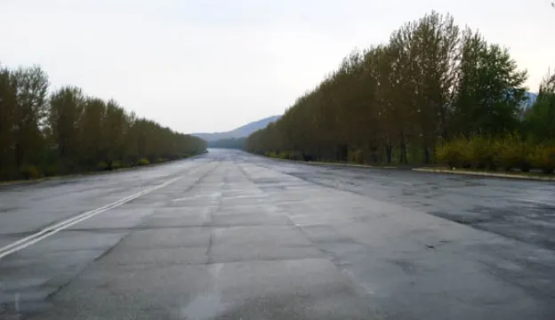Autostrada Tinerilor Eroi. Cum arată cea mai goală şosea din lume