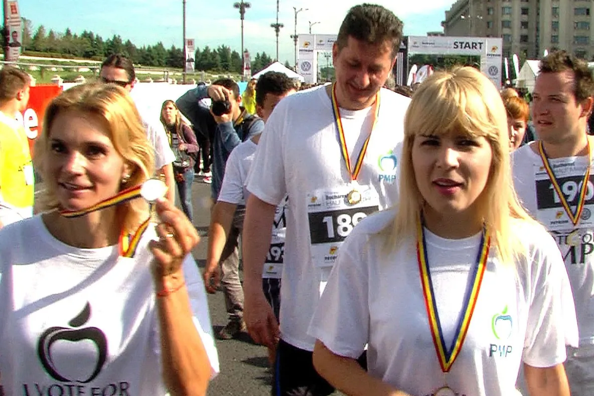 Udrea a alergat în cursa de 2,9 kilometri de la semimaratonul organizat în București