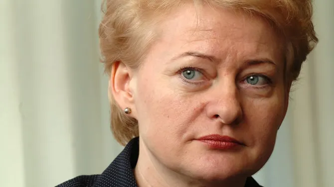 ALEGERI LITUANIA: Dalia Grybauskaite, mai puţin de 50% din voturi. Cu cine se bate în turul doi