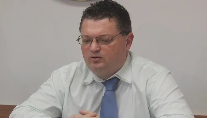 Fostul şef al DIICOT Alba prieten cu un INCULPAT din dosarul "PROSTITUATE pentru VIP-uri"