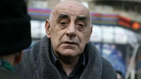 Viorel Lis, disperat să-și vândă casa