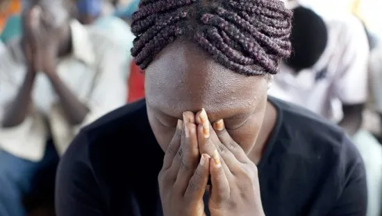 O tânără sudaneză de religie creștin-ortodoxă, CONDAMNATĂ LA MOARTE pentru credința ei 