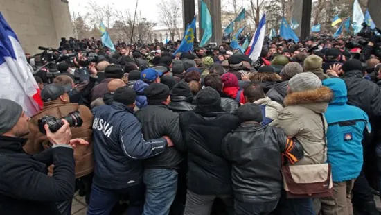 Ucraina: 10.000 de persoane strămutate, în majoritate tătari 
