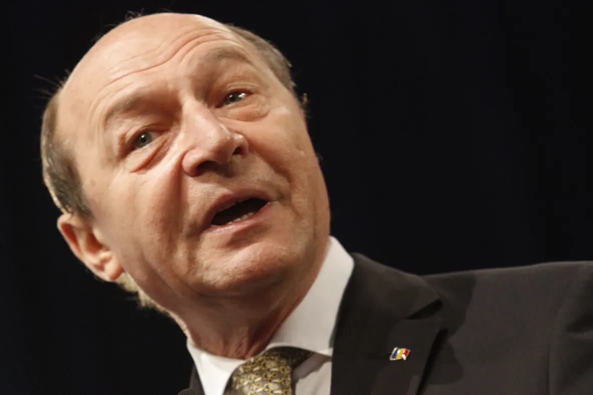 CTP: Băsescu nu va ceda niciun milimetru din puterea rămasă. Serviciile au de dat EXPLICAŢII