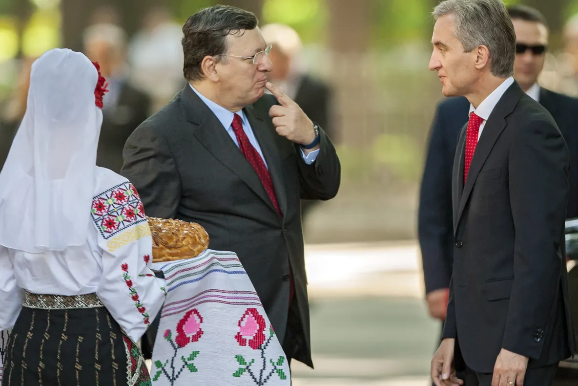 COZMIN GUȘĂ, despre acordul UE-Republica Moldova: Nu va curge lapte și miere!