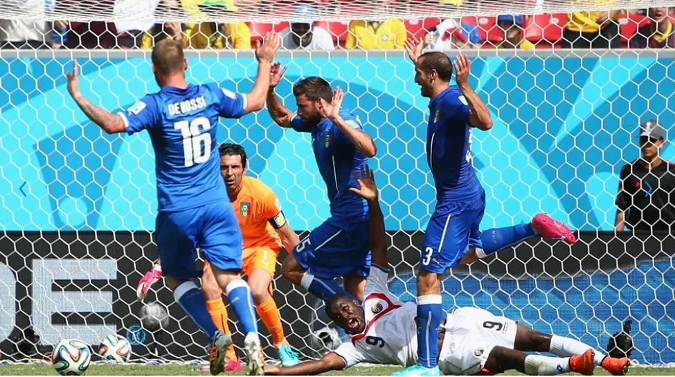 CAMPIONATUL MONDIAL DE FOTBAL 2014. NEBUNIE în "grupa morţii". Costa Rica BATE Italia! ANGLIA, OUT