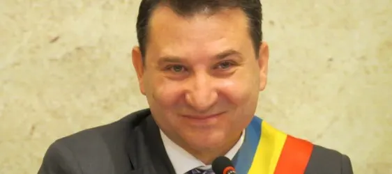 Romeo Stavarache a fost ELIBERAT. Primarul Bacăului, sub CONTROL JUDICIAR
