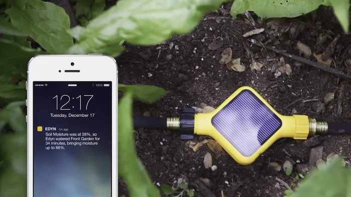 Edyn Garden. Gadgetul SMART care îţi spune totul despre grădină! 