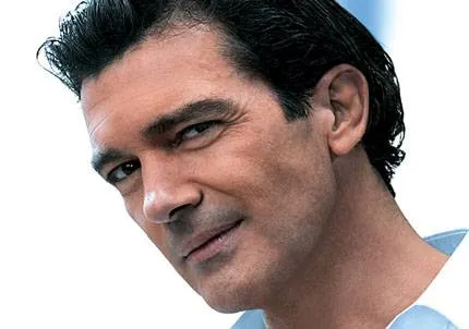 Cu ce VEDETĂ SUPERBĂ are o relaţie Antonio Banderas? REACŢIA fostei sale soţii, Melanie Griffith