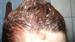 Sunt adevărate BOMBE, dar le foloseşti zilnic! Topul celor MAI TOXICE COSMETICE 