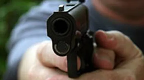EVADARE din AREST ratată,pentru doi bărbaţi din Prahova. Au fost OPRIŢI cu FOCURI de ARMĂ