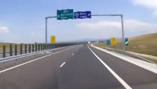 IMAGINI HALUCINANTE pe Autostrada Lugoj-Deva. De ce a fost în stare O ŞOFERIŢĂ: "DUMNEZEULE!"