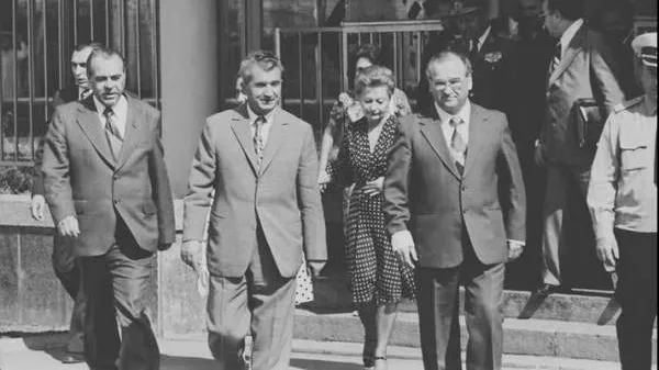 Cuvântul greşit auzit de CEAUŞESCU care a schimbat soarta căsătoriilor a mii de tineri din Timişoara