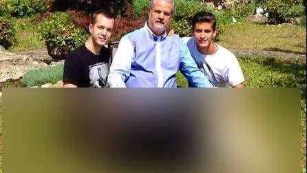 Fotografia cu Adrian Năstase care ar merita interzisă copiilor