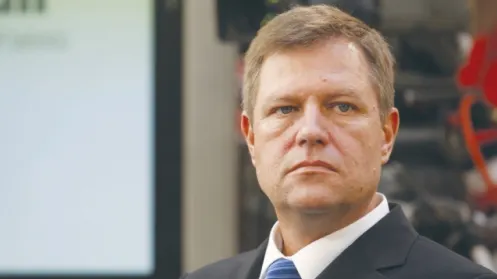 Şefia lui KLAUS IOHANNIS în PNL, pusă la îndoială. Contestat de un primar PNL