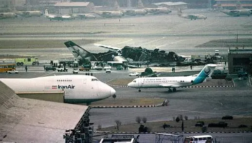 Un avion cu 48 de pasageri s-a prăbușit în Iran. Aproape toți pasagerii au decedat