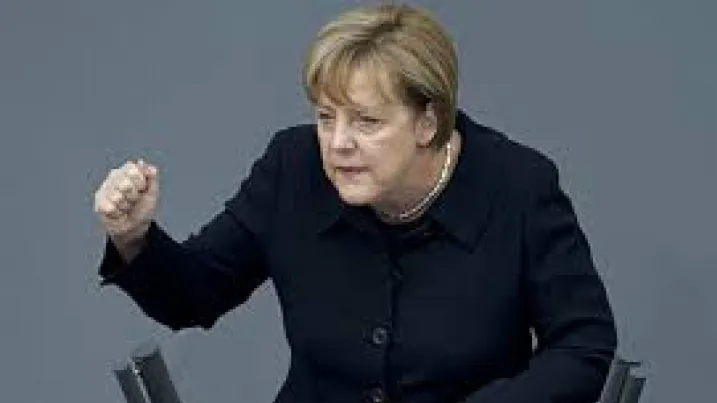 Merkel ar accepta ieşirea Marii Britanii din UE pentru a proteja libera circulaţie a persoanelor
