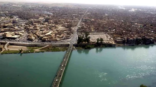 Kurzii au preluat de la jihadişti controlul asupra celui mai mare baraj din Irak