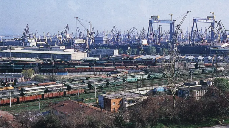 Ponta: Primăria Constanţa va primi noi acţiuni la Port după alegerile prezidenţiale