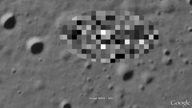 Imagini misterioase surprinse pe suprafaţa Lunii