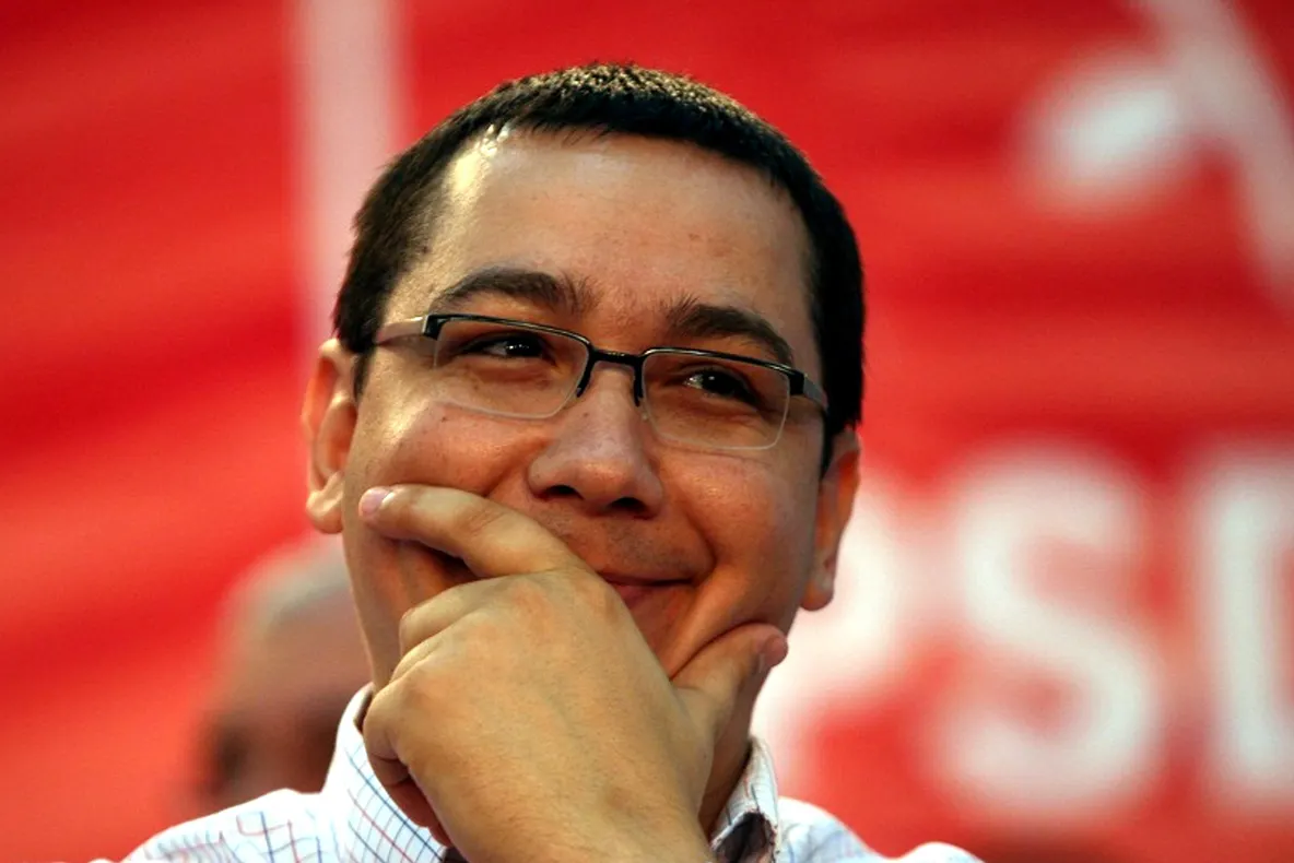 Victor Ponta a donat sânge. Ponta: N-am mâncat şi n-am băut alcool în ultimele ore
