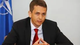  Un SENATOR a primit aviz favorabil de la colegi, pentru a fi  DEMIS din PARLAMENT 