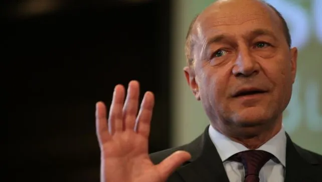 „Legile puterii” | Băsescu: România nu poate accesa fonduri europene. Aparatul bugetar nu e în stare să facă proiecte. Sporul de calculator - ridicol