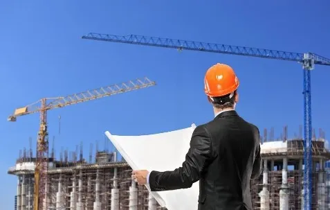 Se dublează amenzile pentru cei care nu respectă normele în construcţii