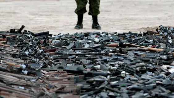 Oficial rus: Furnizarea de arme Ucrainei ar putea constitui complicitate la crime de război