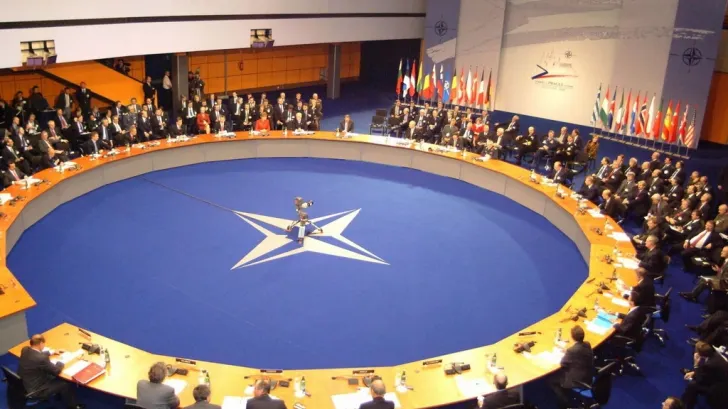 Ofiţer NATO: Rusia are câteva mii de militari pe teritoriul Ucrainei