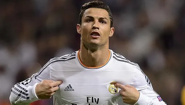 INCREDIBIL Decizia lui Ronaldo i-a ŞOCAT pe jucătorii lui Real Madrid. Ce le-a cumpărat colegilor