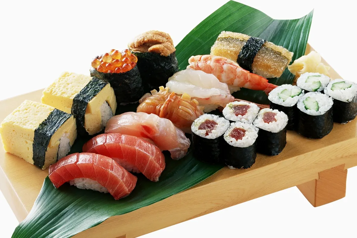 Reţete fără secrete. Cum să prepari sushi-ul perfect  