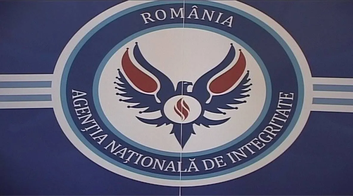 12 foști sau actuali aleși locali, declarați incompatibli de ANI  