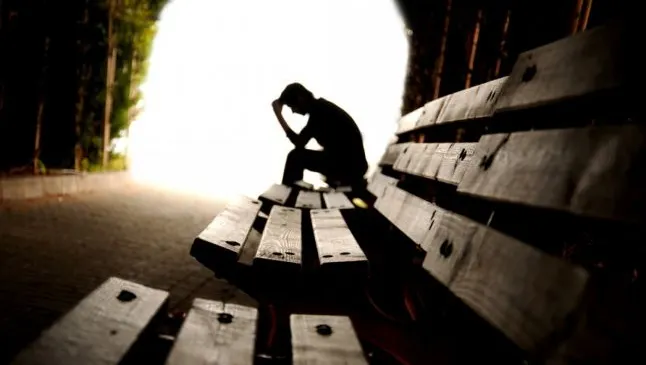 ALARMĂ - O BOALĂ nouă printre adolescenţii români, ce face VICTIME pe capete. Suntem pe 3 în Europa