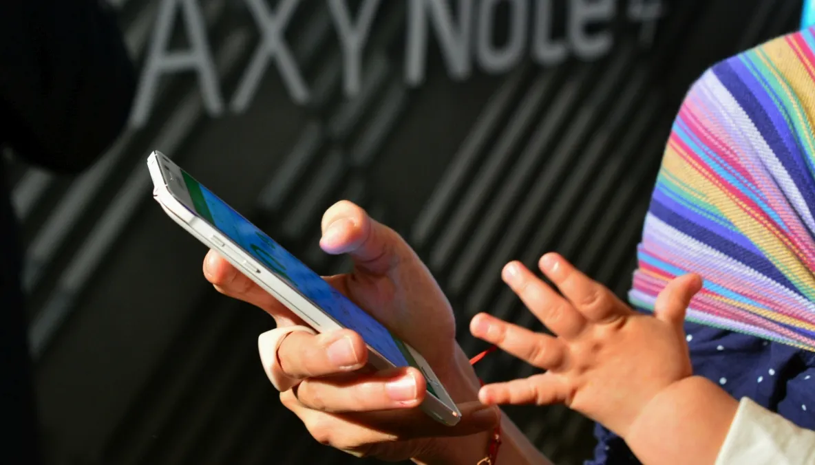 MARELE CADOU de la Samsung: un Galaxy Note 4 lansat în România cu ceva special