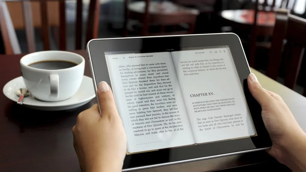 Hârtia e DEPĂȘITĂ! Ce eBook reader să alegi