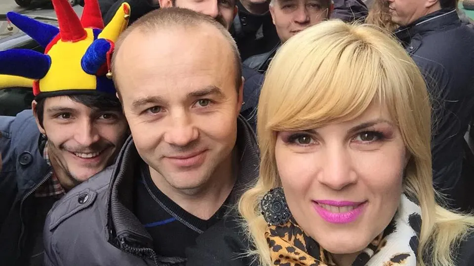 ALEGERI PREZIDENŢIALE 2014 DIASPORA:PMP cere prelungirea VOTULUI. Elena Udrea nu poate vota,la PARIS