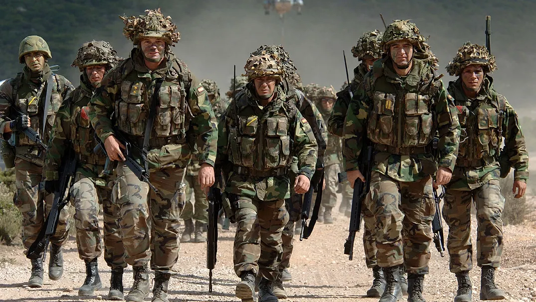 NATO va suplimenta temporar prezenţa militară în Europa de Est