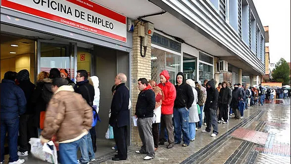 VESTE PROASTĂ pentru românii din Spania