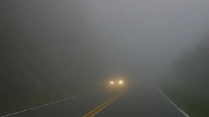 Cod galben de ceaţă în 19 judeţe, Bucureşti, şi pe autostrăzile A1, A2, A3