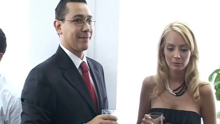 CEL MAI TARE BANC de alegeri. DACIANA ŞI PONTA în seara turului II